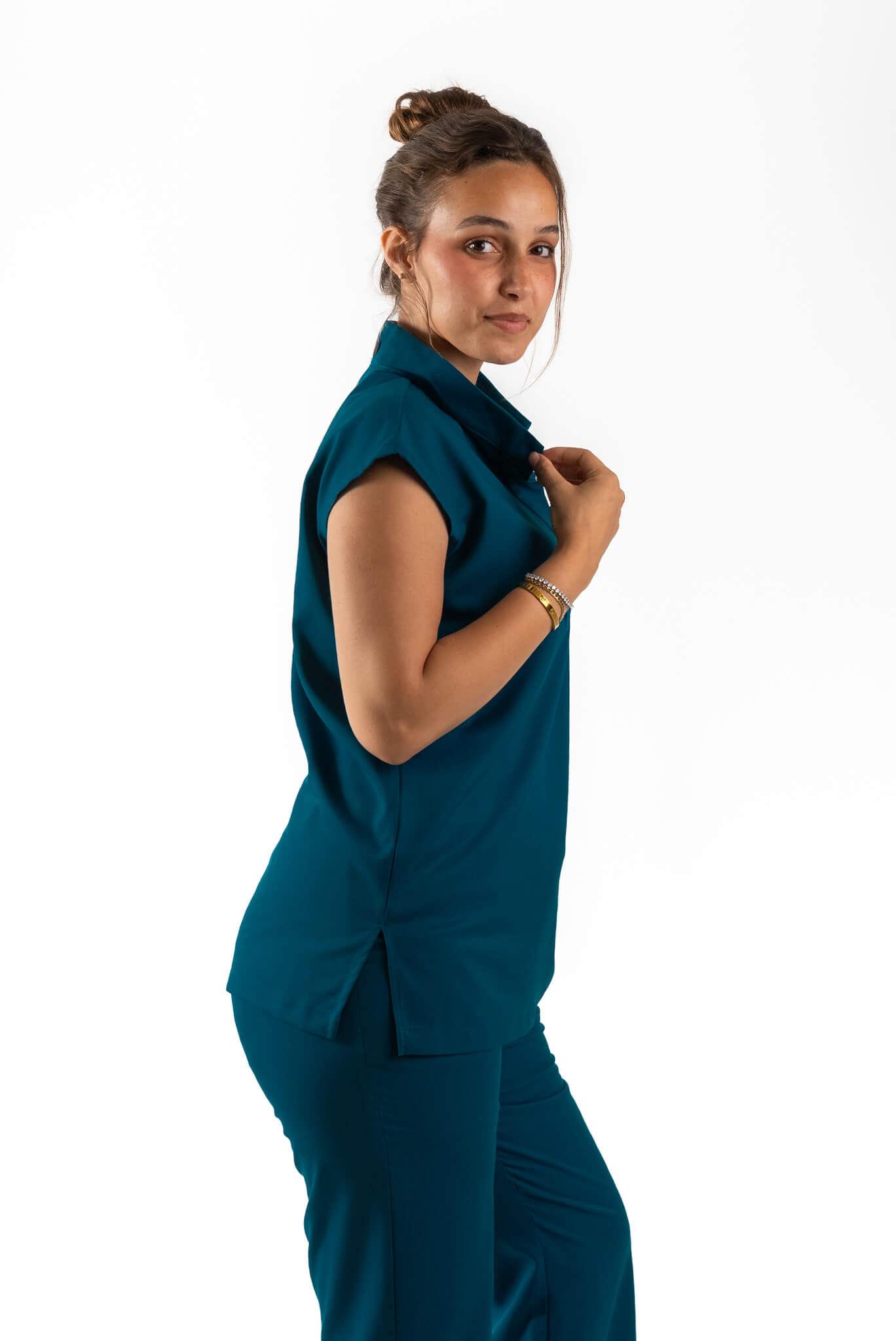 Sleeveless Scrub