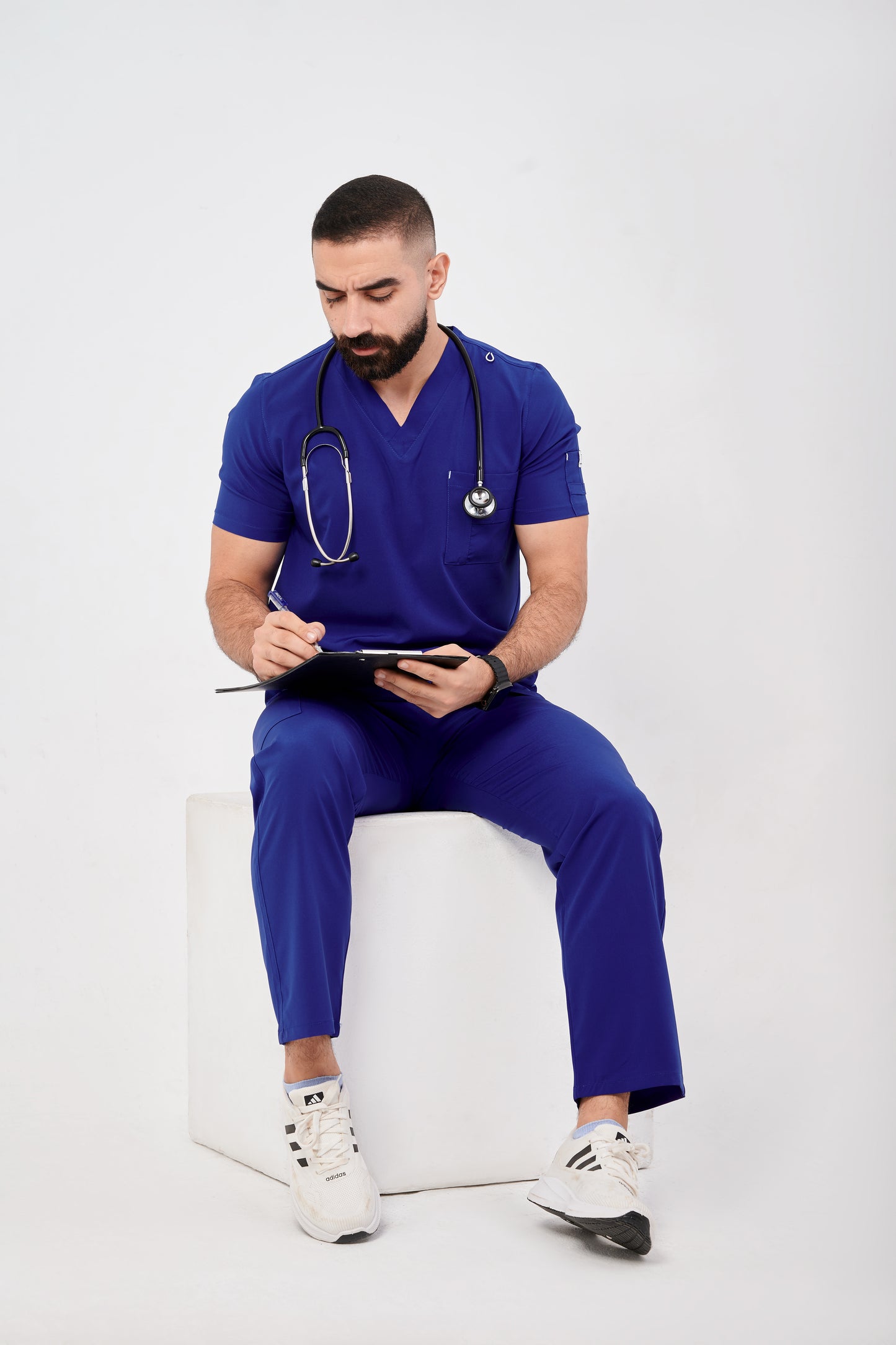 Rx V-neck Scrub - male