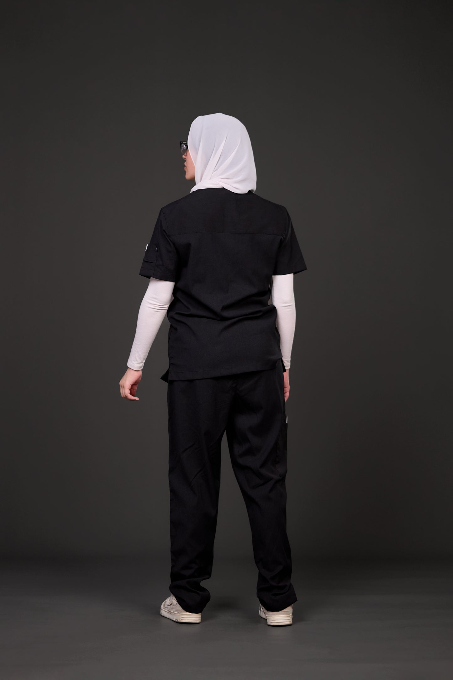 Rx V-neck Scrub - female